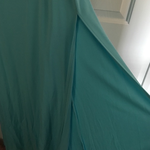 Nicole Bakti formal dress - Picture 4 of 4