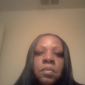 Meet your Posher, Debra