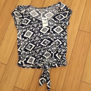 Cute Blue & White Printed Top