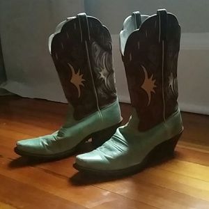 Ariat cowboy boots
