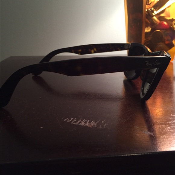 Raybans!!! - Picture 2 of 4