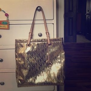 Michael Kors tote