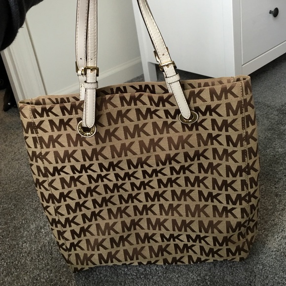 Michael Kors tote