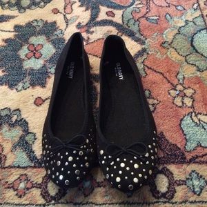 Black, size 7 flats, gold studded, never worn