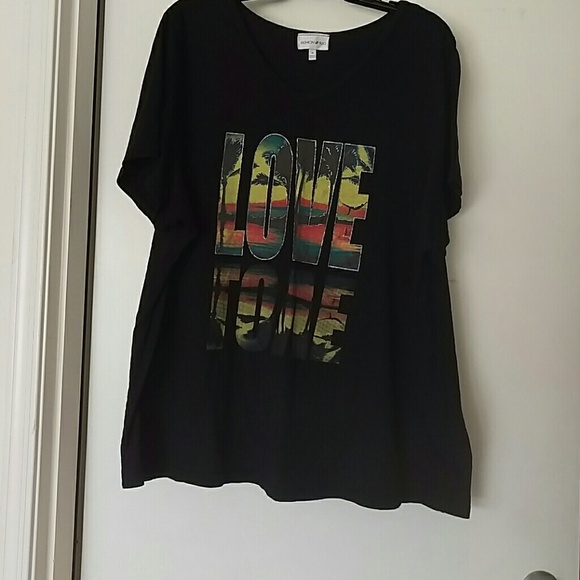 Graphic short sleeve t-shirt