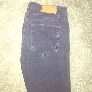 Skinny forest green corduroy jeans ! Divided H&M