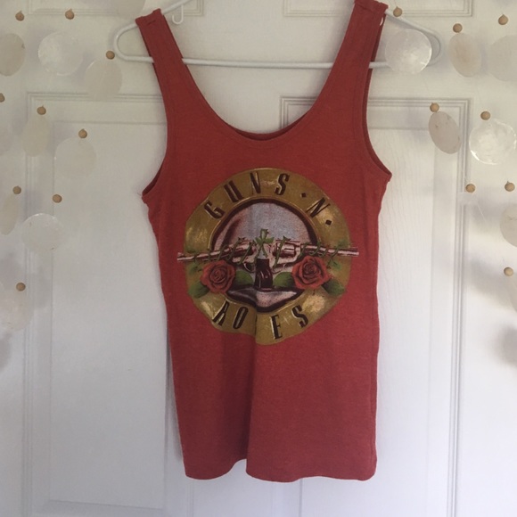Guns N' Roses Top