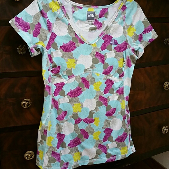 North Face Short Sleeved Tee Shirt