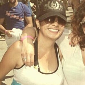 Meet your Posher, Sandra