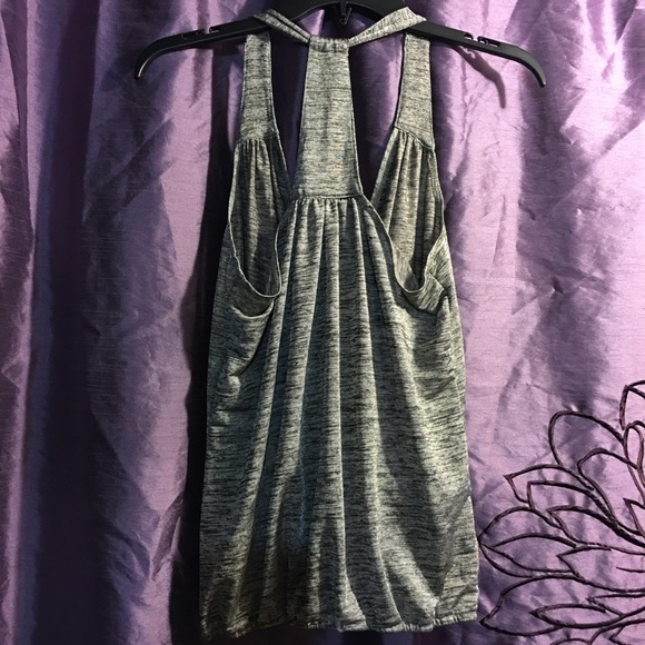 A beautiful summer Tank like top black/gray - Picture 2 of 2