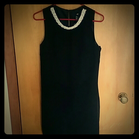 **LAST CALL** Sleeveless knee length dress