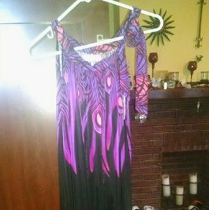 Beautiful maxi dress with great detail