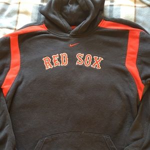 Vintage style Red Sox hoodie.