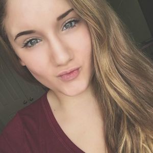 Meet your Posher, Jacqueline