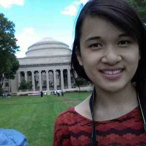 Meet your Posher, Lina