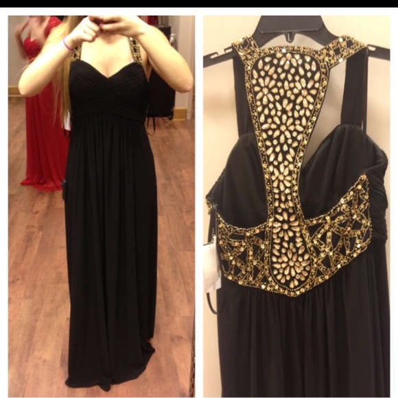 Black prom dress