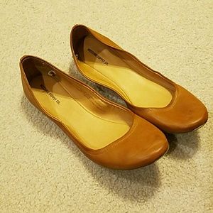Brown flats