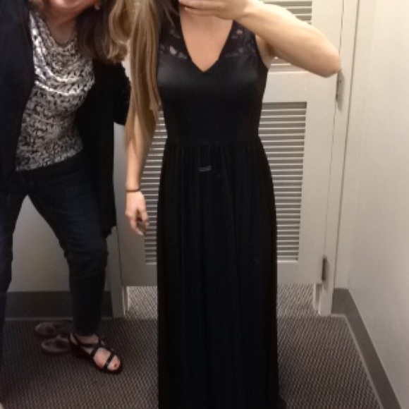 Black prom dress