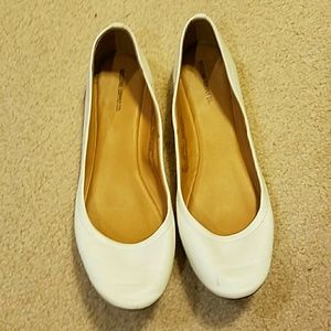 White flats