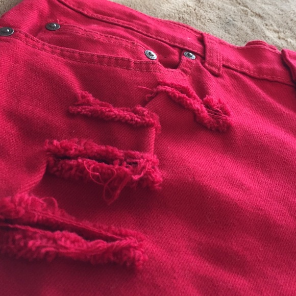 High Wasted Shorts - Picture 3 of 4