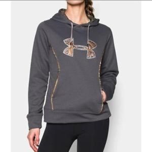 NWOT UNDER ARMOUR STORM CALIBER HOODIE