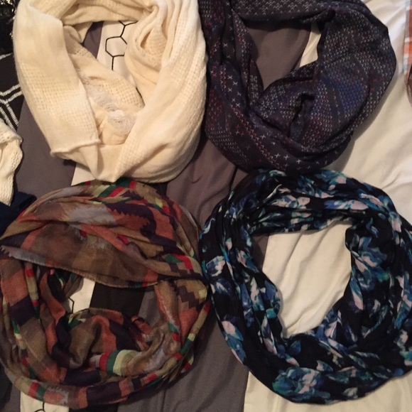 INFINITY SCARF BUNDLE