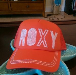 Roxy Snapback ??