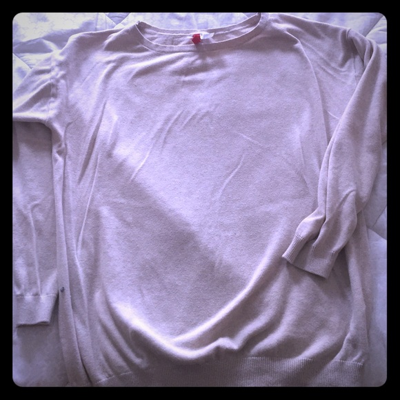 Long sleeve beige sweater