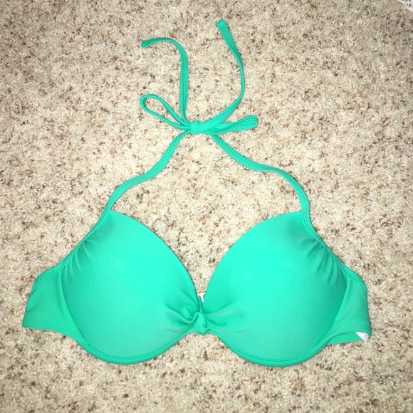 Push up green bikini top