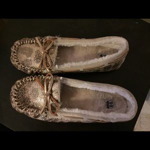 Gold sequin slippers leopard print. Size 7/8 med.