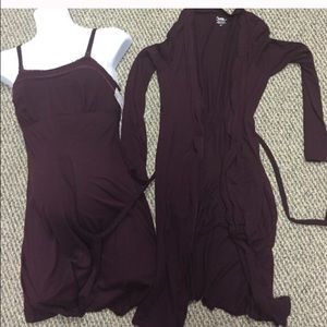 Nursing maternity gown and robe