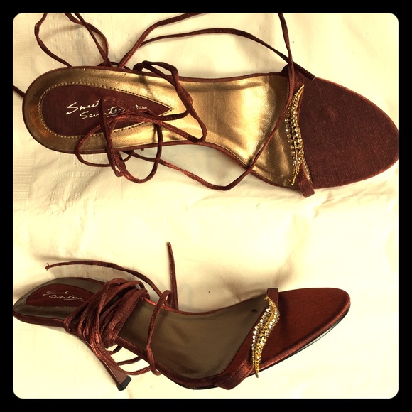 Strap heels