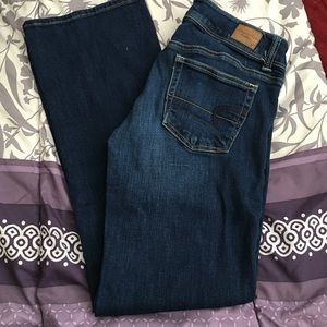 8 short AE stretchy slim boot jeans