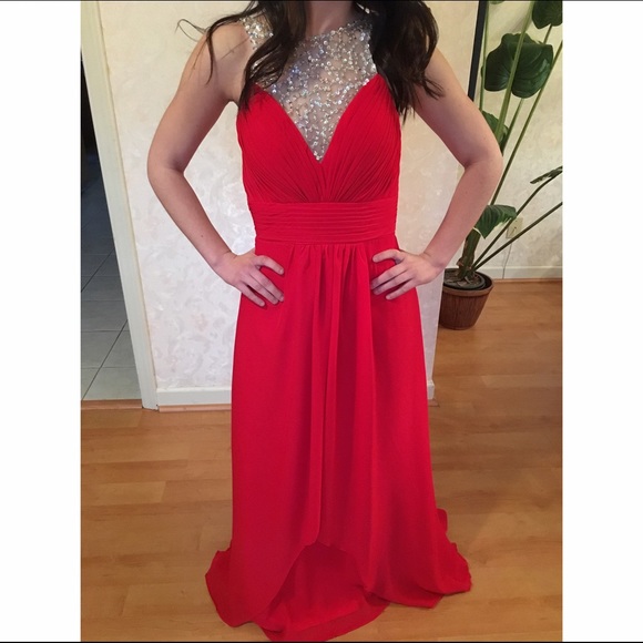 GORGEOUS RED PROM DRESS! ALREADY DRY CLEANED