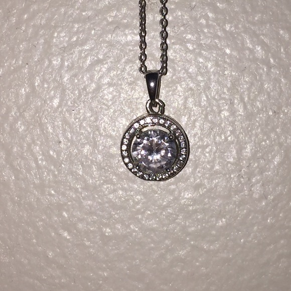 Sterling silver diamond necklace - Picture 1 of 1
