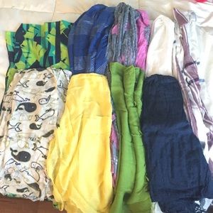 Lot of 10 summer scarves