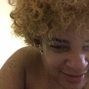 Meet your Posher, Faith