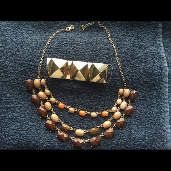 Necklace and bracelet