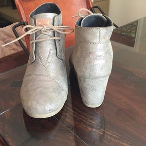 TOMS Desert Wedge Bootie Gunmetal Metallic 9.5