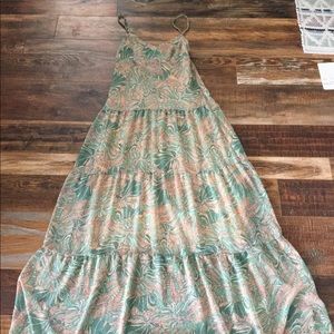 Floral Print Tiered Maxi Dress XS