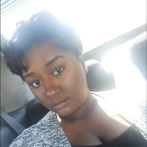 Meet your Posher, Janae