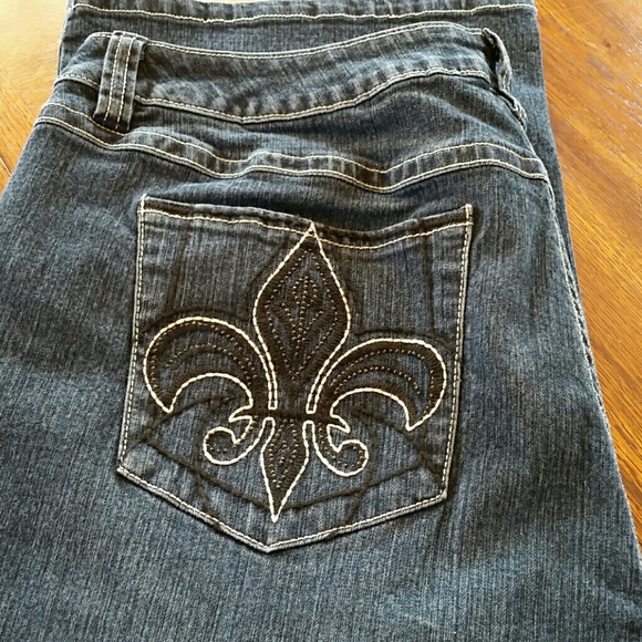 CATO Boot cut, fleur-de-lis plus size jeans