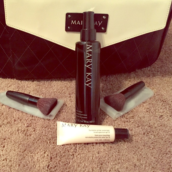 Mary Kay brushes, brush cleaner and primer