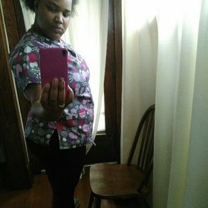 Meet your Posher, Sharnette