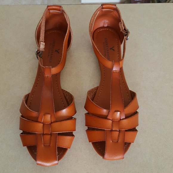 American Eagle Sandals