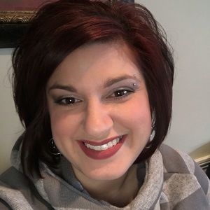 Meet your Posher, Heidi