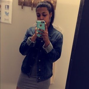 Meet your Posher, Selam