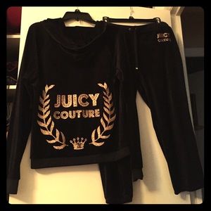 JUICY COUTURE Black/Gold Velvet Hoodie & Capris