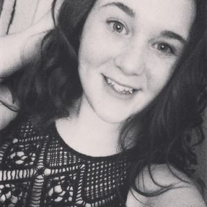Meet your Posher, Marisa