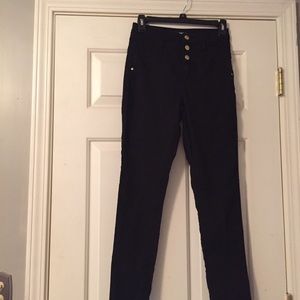 Black high waisted skinny jeans